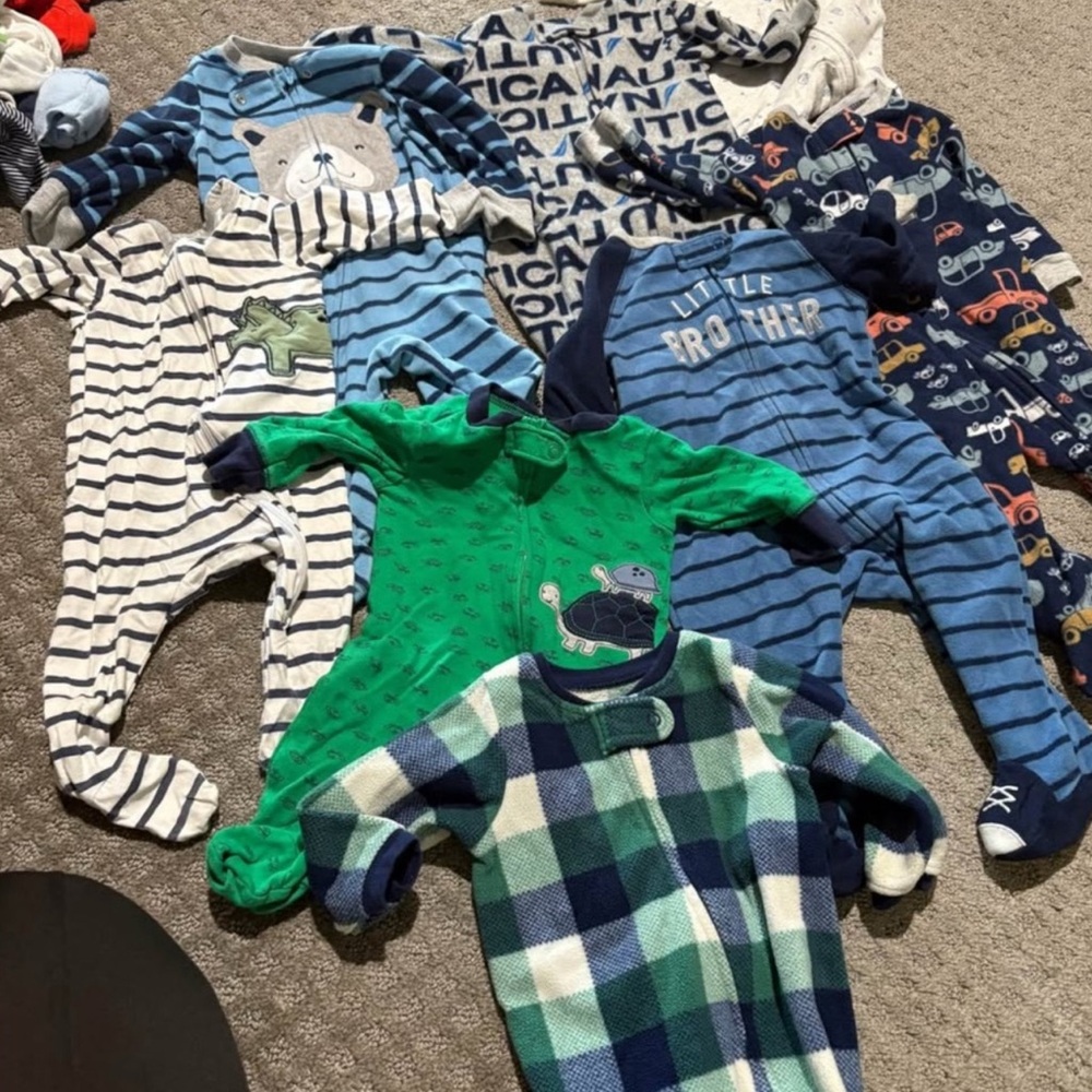 Used Onsies 3-6 months